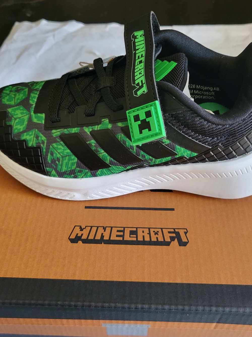 *NEW* Adidas Minecraft Fortarun El C  Running JR1943 Size 12K with Tags and Box